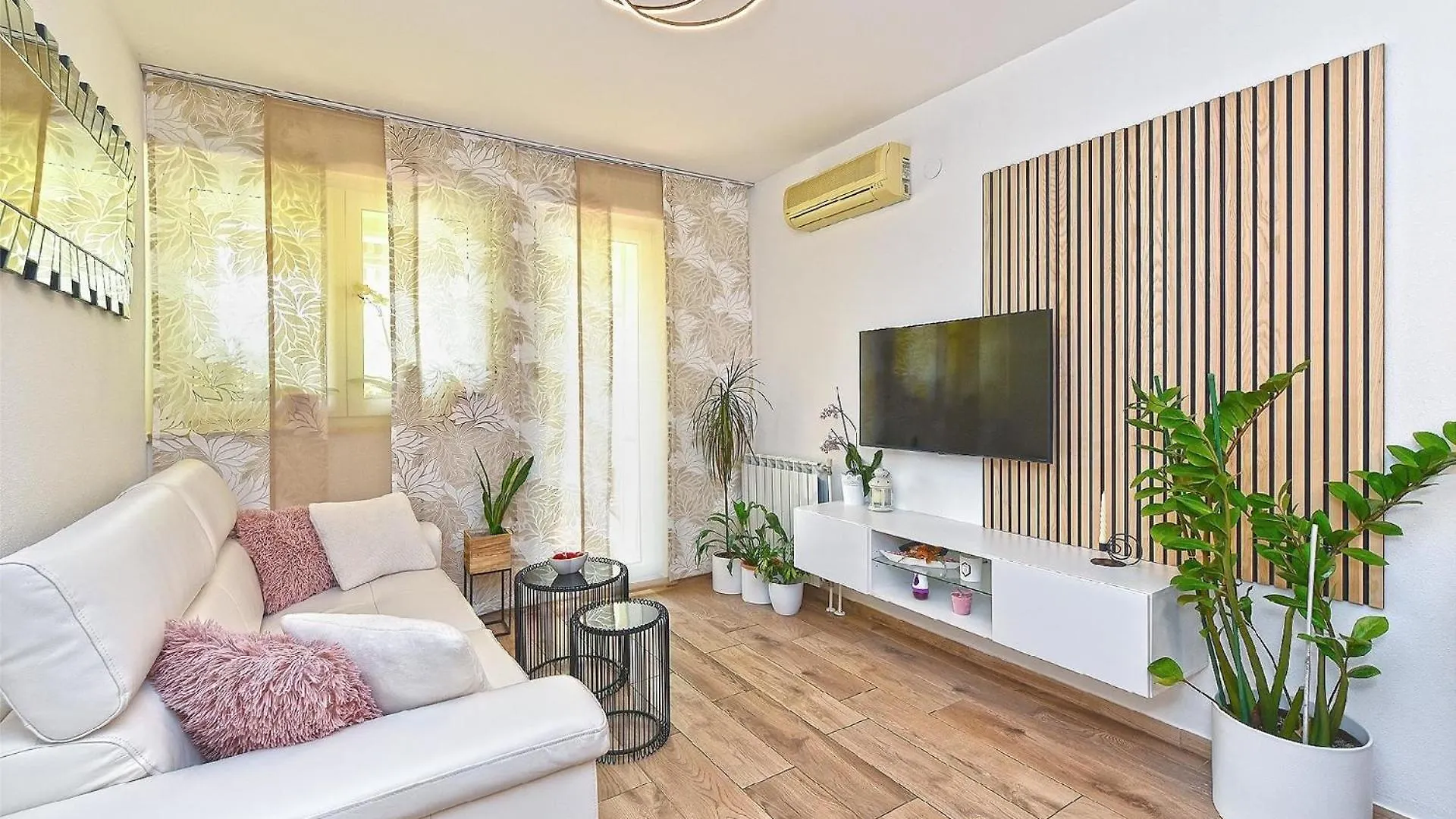 Ferienwohnung Fuer 4 Personen Ca 60 Qm In Pula, Istrien Istrische Riviera Апартаменты Пула
